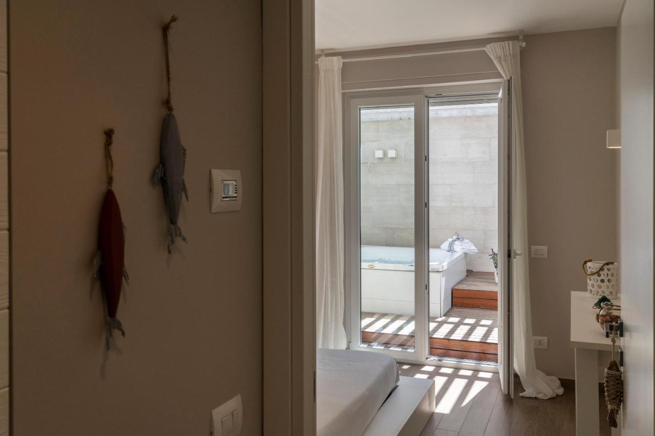 פולינאנו א מארה San Vito Luxury Accomodation מראה חיצוני תמונה