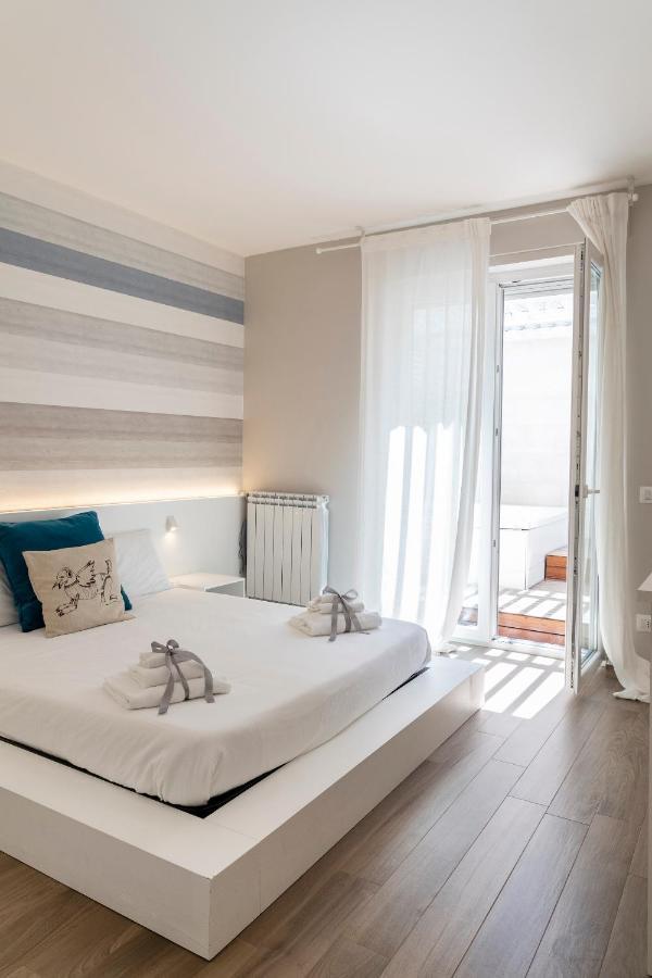 פולינאנו א מארה San Vito Luxury Accomodation מראה חיצוני תמונה