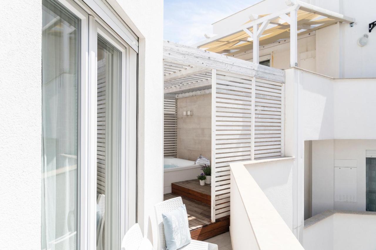 פולינאנו א מארה San Vito Luxury Accomodation מראה חיצוני תמונה